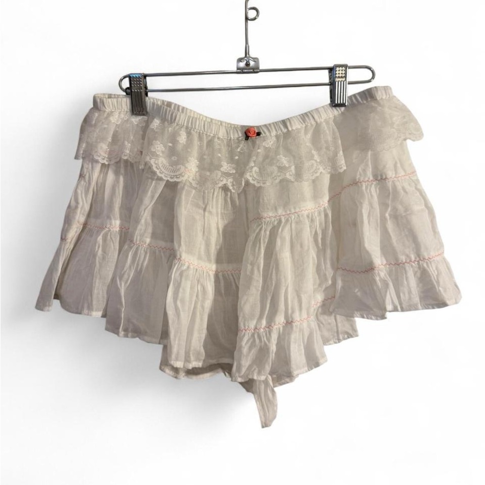 Free People In Full Swing Shorts White Lace Ruffle Boho M - Picture 4 of 14